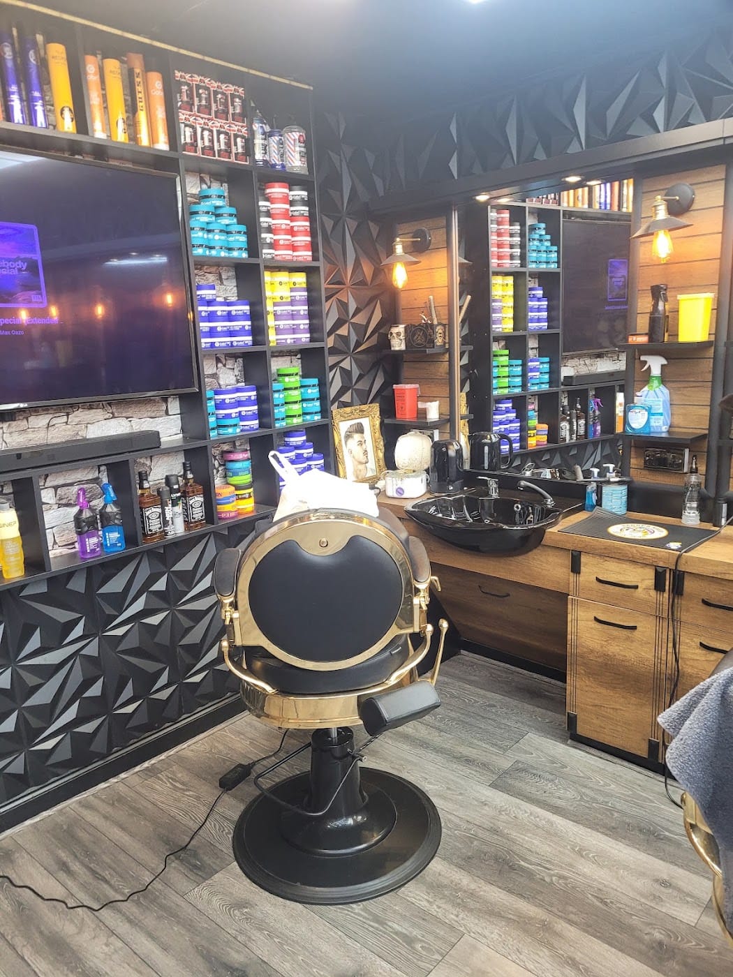 CA1 Barber Shop, Carlisle: photo 4 of 8 from the Google listing